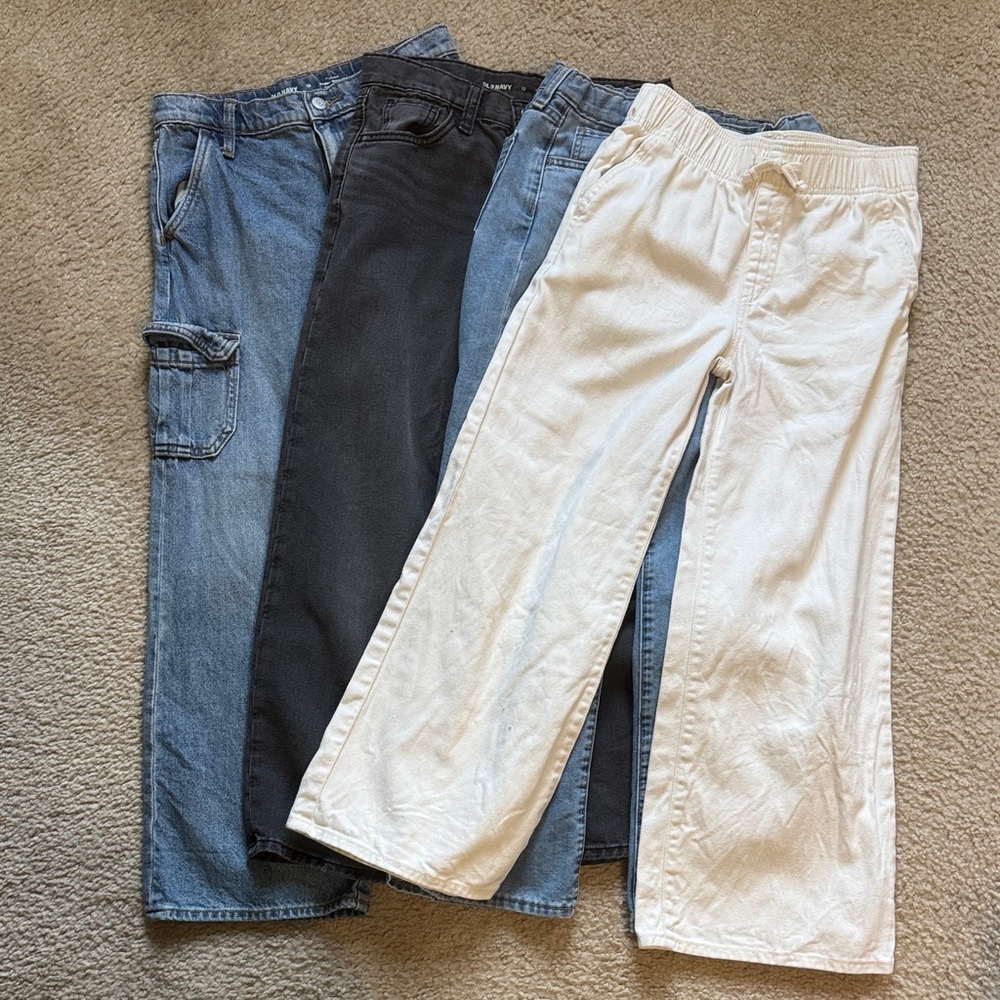 Set of 4 Old Navy Baggy Jeans - Girls